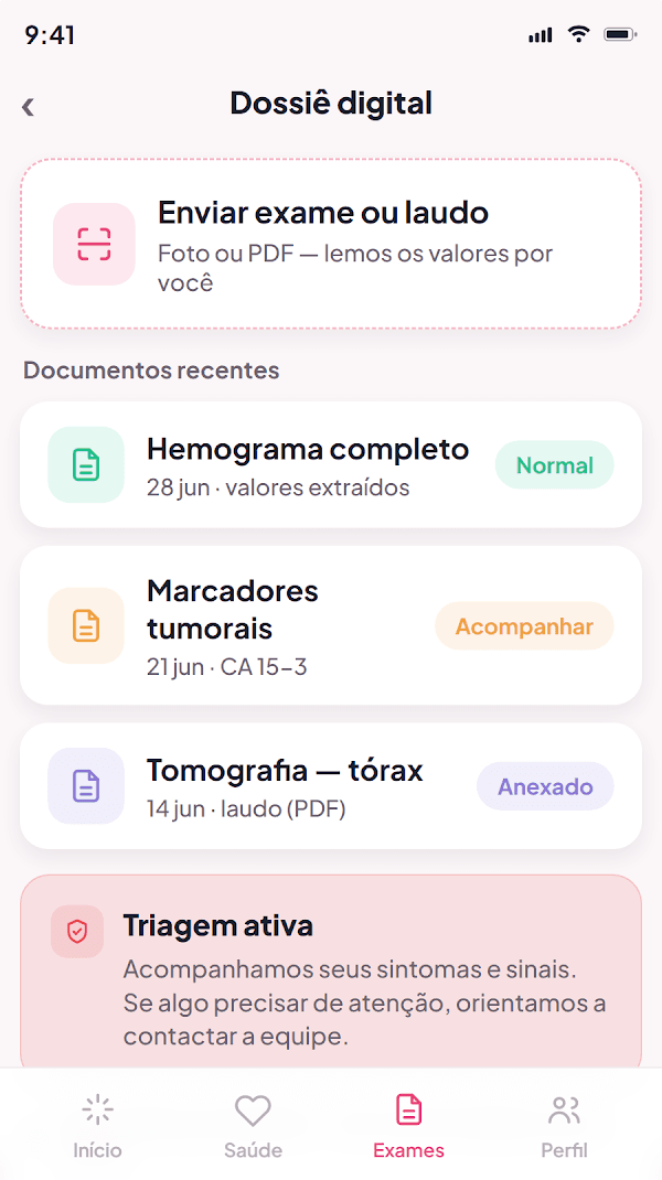 Dossiê digital do app Aura Onco com exames enviados por foto ou PDF